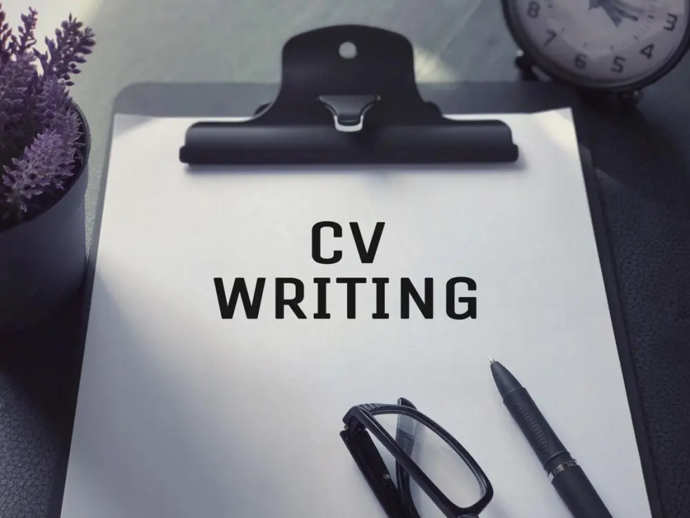 أنشاء cv بطريقة أحترافية