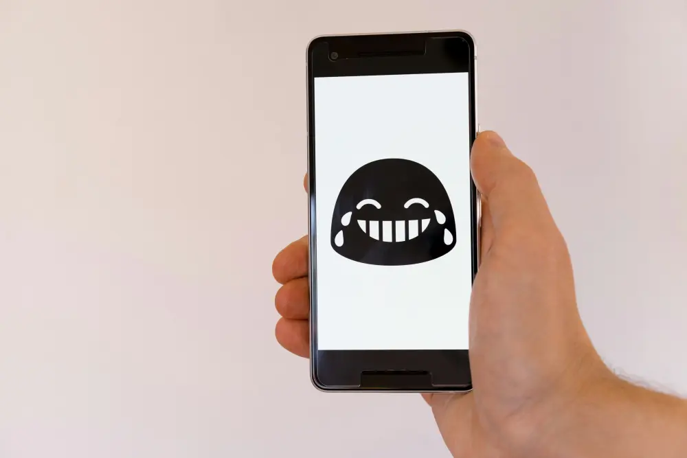 سوف أقوم بإصلاح حتى 10 أخطاء برمجية في تطبيق Flutter وتحسين الأداء والاستقرار
