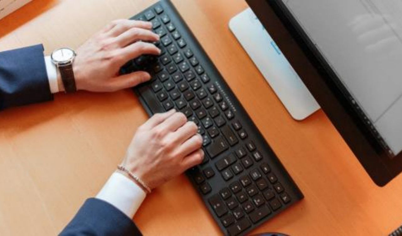 طباعة البيانات على الورد