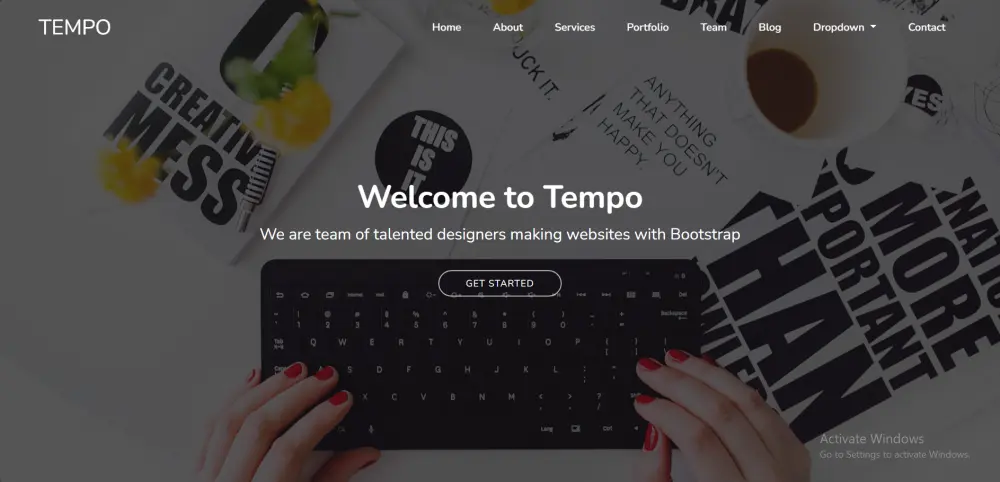 تصميم موقع Front-End تفاعلي باستخدام HTML CSS Bootstrap و Js