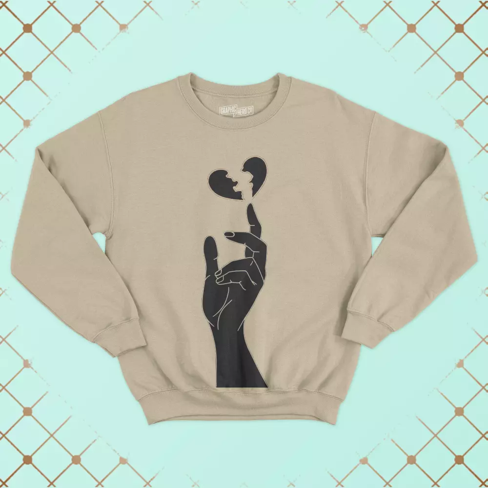 تصميم ٣ تيشيرتات جاهز للطباعة