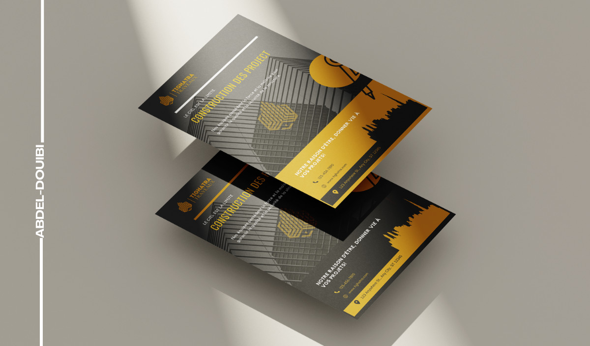 تصميم ورقيات ومطبوعات (رول آب، فلاير، بروشور، ورقة عمل،..)