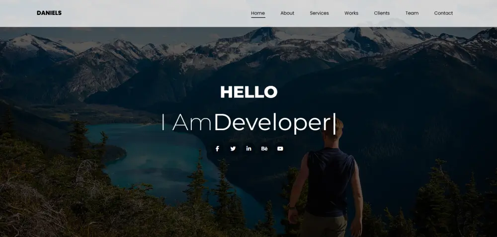 Landing Page احترافية باستخدام HTML و Tailwind و React