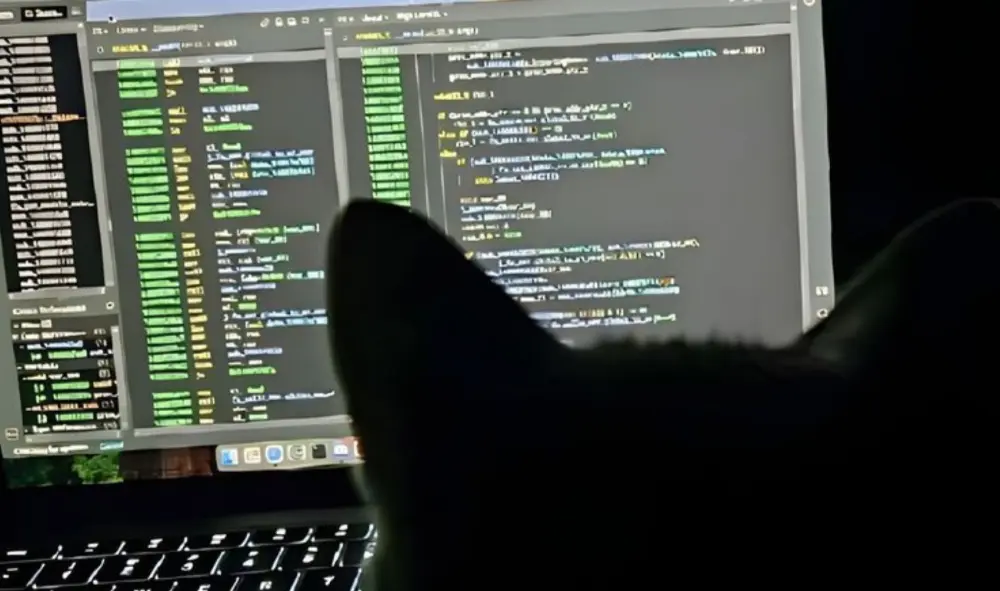 أقدم خدمة تطوير APIs احترافية وآمنة باستخدام أحدث التقنيات، مع كود نظيف، توثيق واضح، وأداء عالي، بالإضافة إلى دعم فني بعد التسليم لضمان أفضل تجربة