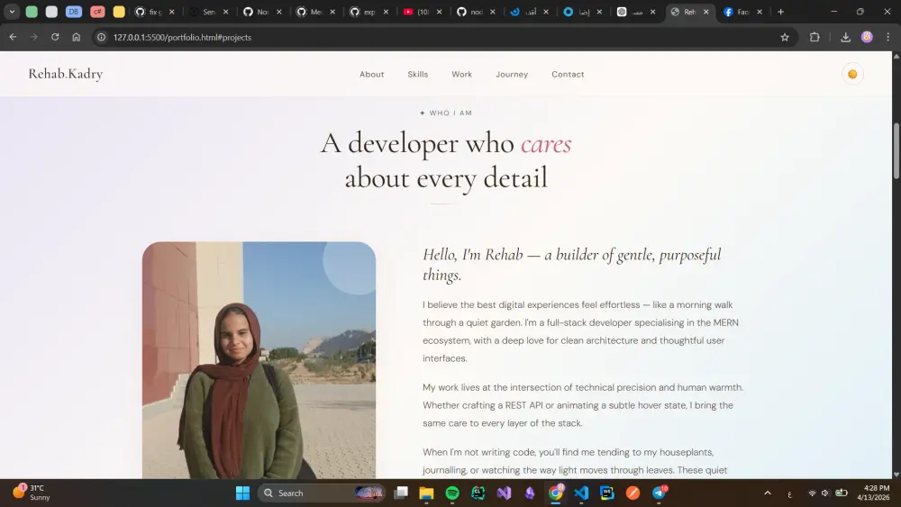 أقدم خدمة تصميم وتطوير موقع Portfolio شخصي احترافي لعرض مهاراتك وأعمالك بطريقة جذابة ومنظمة تساعدك على التميز أمام العملاء أو أصحاب العمل.