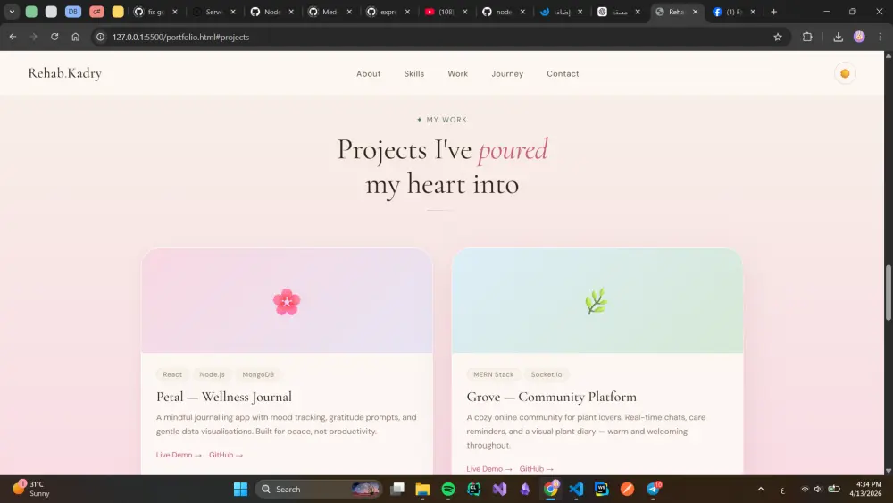 أقدم خدمة تصميم وتطوير موقع Portfolio شخصي احترافي لعرض مهاراتك وأعمالك بطريقة جذابة ومنظمة تساعدك على التميز أمام العملاء أو أصحاب العمل.