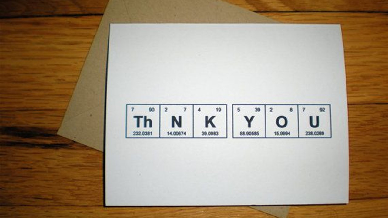 تصميم عرض بوربوينت من 20 شريحة احترافي