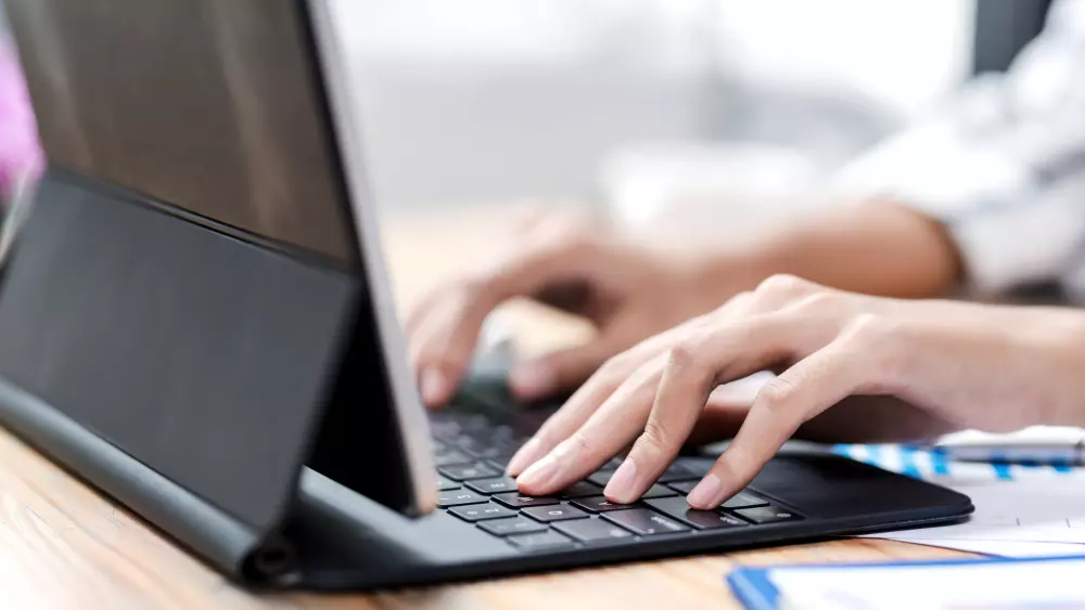 اعداد وتصميم حقائب تدريبية