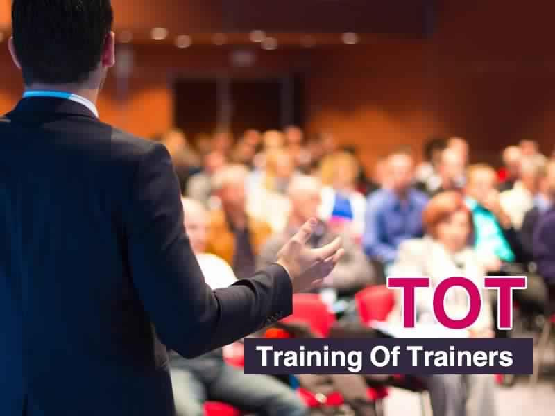 دورة اعداد مدربين TOT "Training of Trainer"