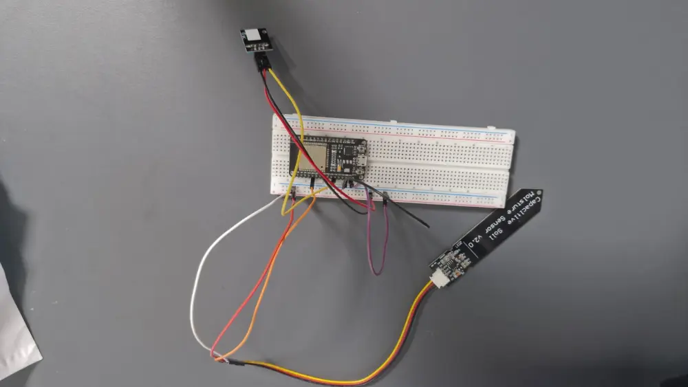 تصميم وتنفيذ مشاريع IoT باستخدام ESP32 و Arduino