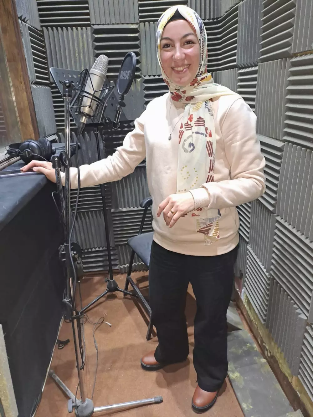 اقدم خدمة التعليق الصوتي باللغة العربية مقابل 5$ لكل 30 ث