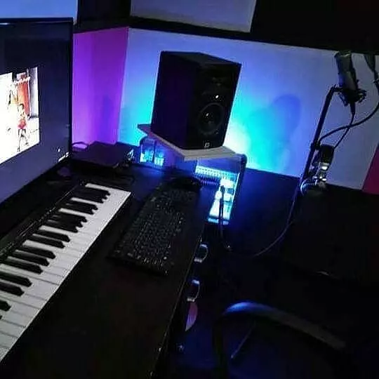 كورس توزيع موسيقي