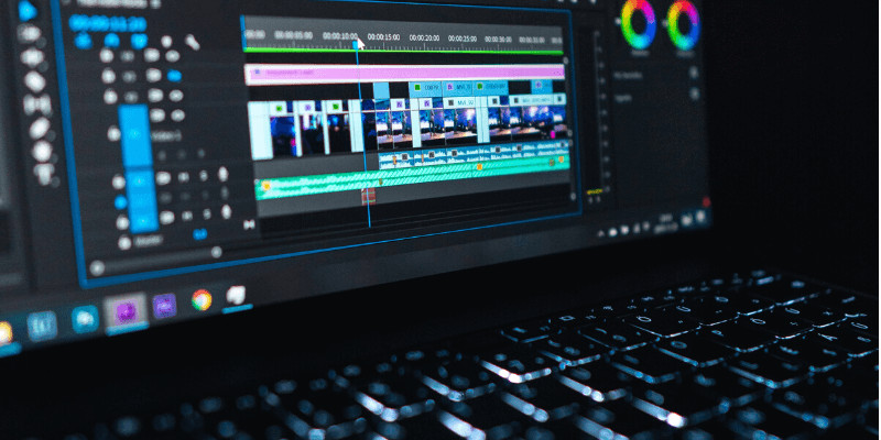 مونتاج مقطع فيديو بأحترافية بجودة 1080p