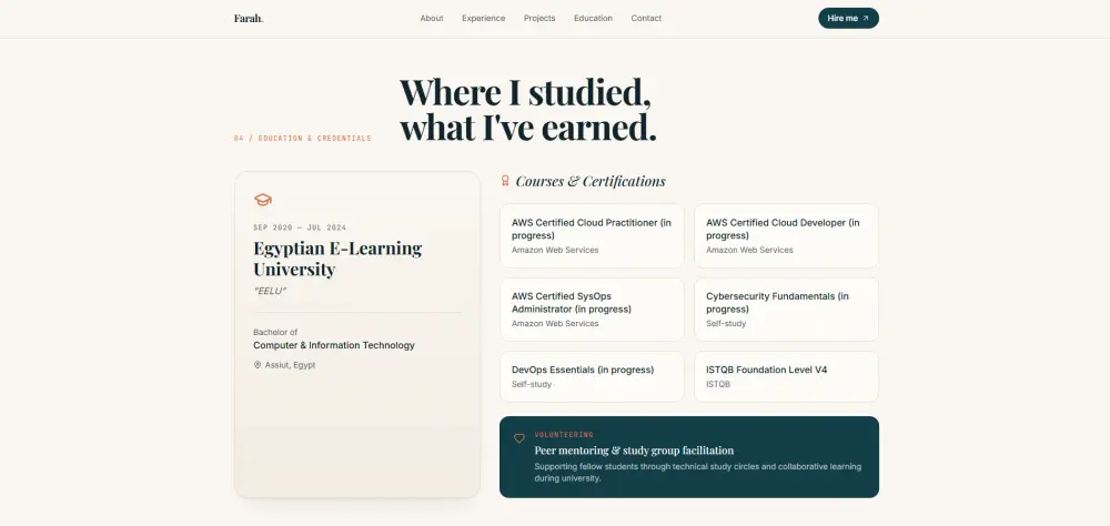 سأقوم بتصميم وتطوير موقع Portfolio احترافي باستخدام React.js