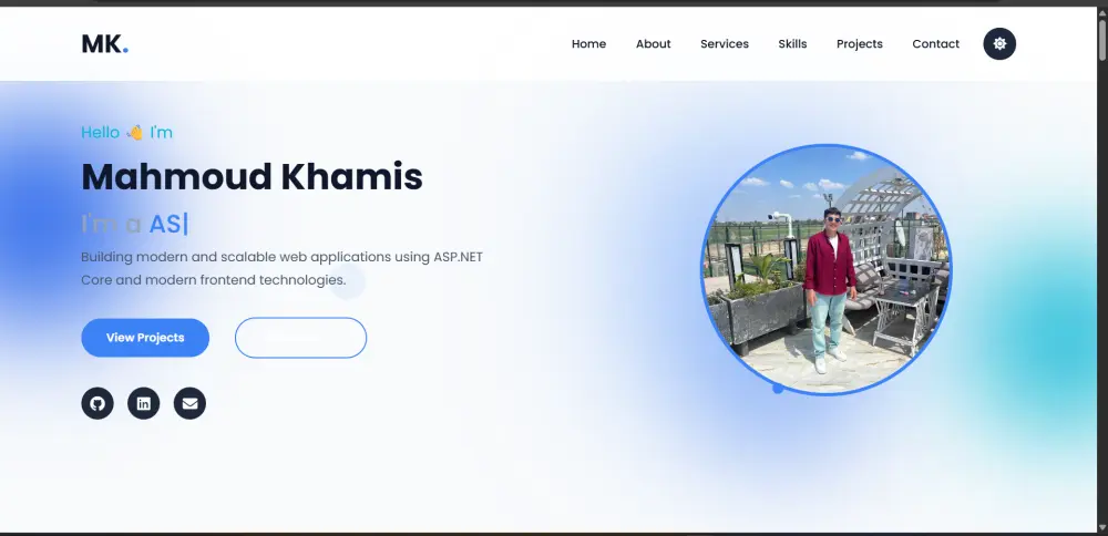 سأصمم وأطور موقع Portfolio احترافي ومتجاوب لعرض أعمالك وخبراتك