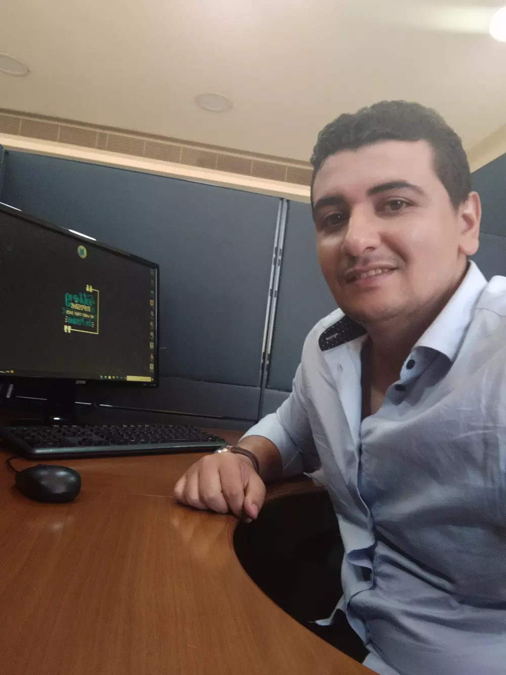 رسام اوتوكاد كهرباء متخصص بجميع الأقسام