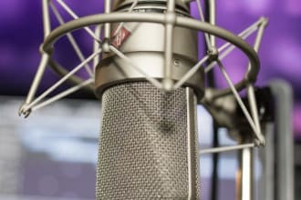 سأقوم بإنشاء إعلان رائع باللهجة الخليجية من أجلك