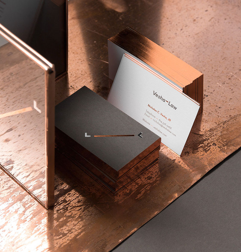 تصميم هوية بصرية كاملة لشركتك بأشكال مميزة وإحترافية