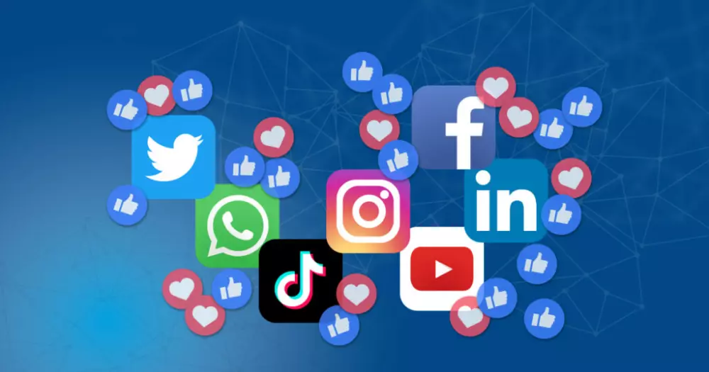 ادارة صفحات السوشيال ميديا