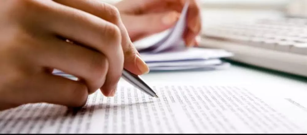 كتابة أي بحث أو مقال في اي مجال بأي لغة علي بور بوينت أو وورد بطريقة احترافية