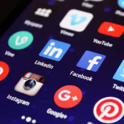 احصل على 1000 متابع اجنبي حقيقي لحسابك الانستغرام مقابل10 دولار فقط