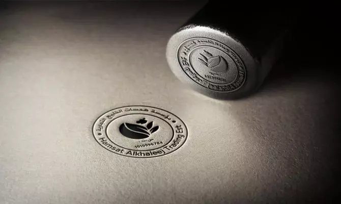 تصميم إعلانات وبوستات لجميع مواقع السوشيال ميديا احترافيه