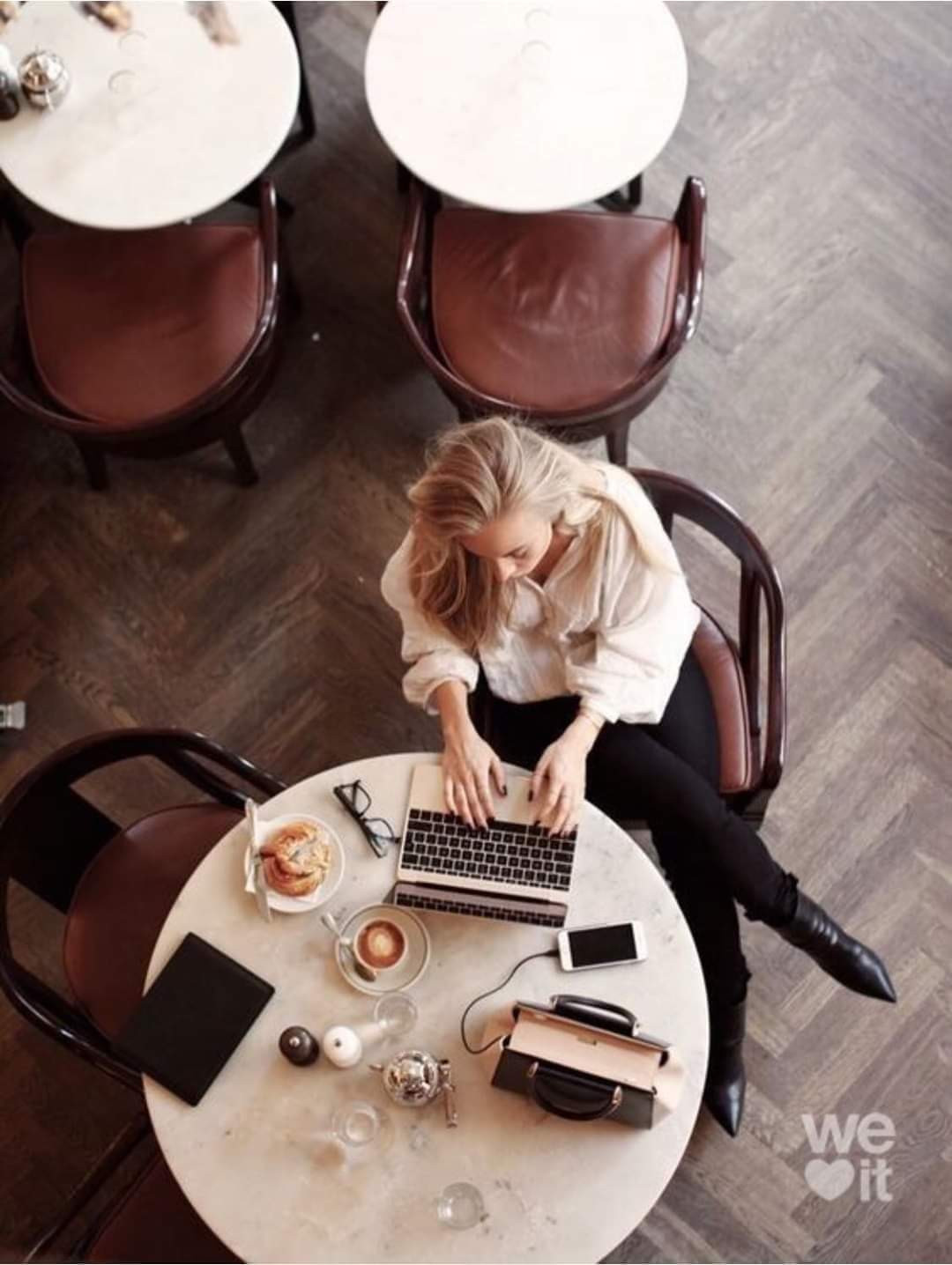 ترجمة إنجليزي عربي فرنسي