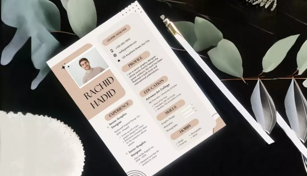 كتابة وتصميم CV إحترافي باللغة العربية والإنجليزية والفرنسية