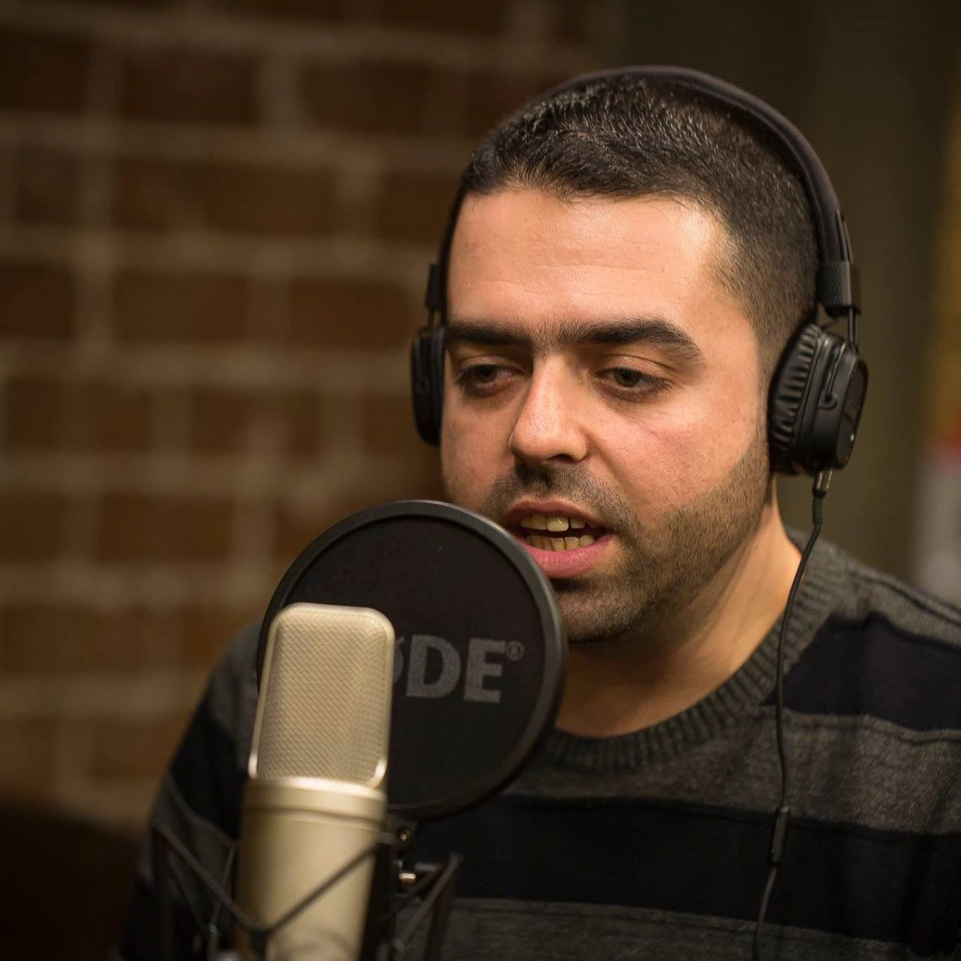 خدمات التعليق الصوتي كافة باحترافية وجودة عالية