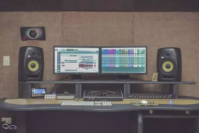 تعليق صوتي (سعودي)