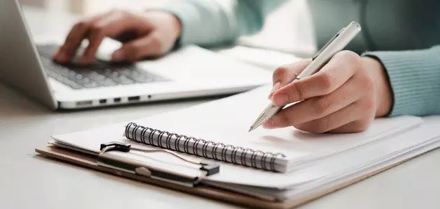 خدمة كتابة بحوث