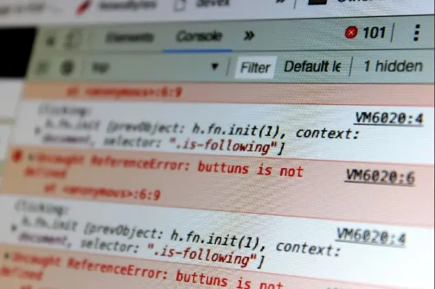 ترحيل وهيكلة سكربت PHP/MySQL قديم إلى Laravel 10 (معالجة الأمان)