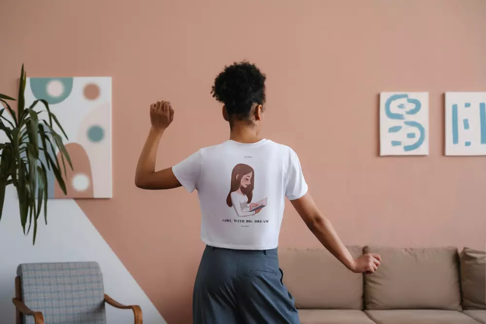 تصميم تي شيرت رائع وجذاب لشركتك ومشروعك