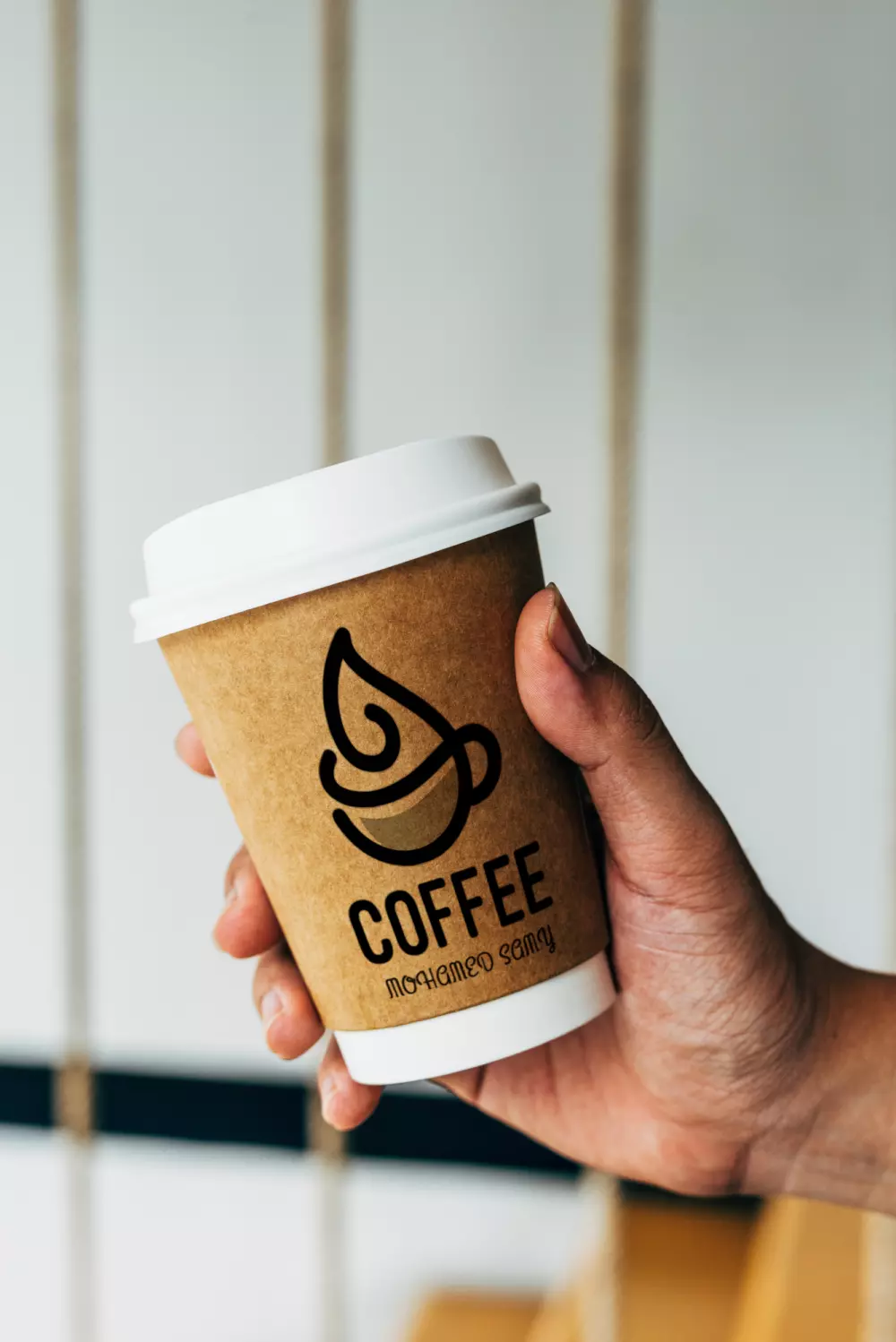 سأقوم بعمل تصميم شعار احترافي حديث و بسيط