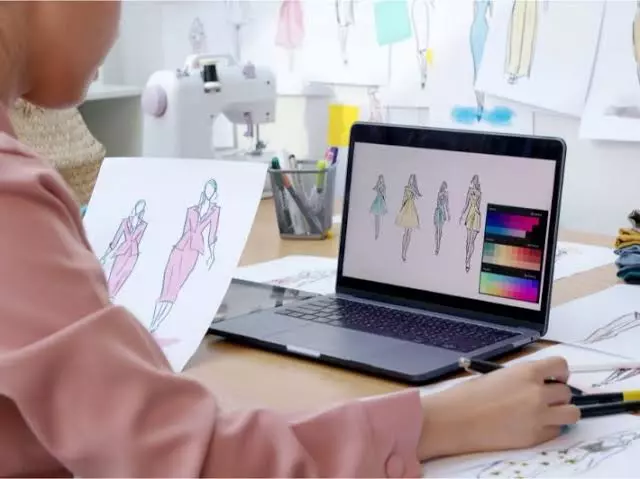 تصميم أزياء إبتكارية ومقتبسة - Creative And Quoted Fashion Designing