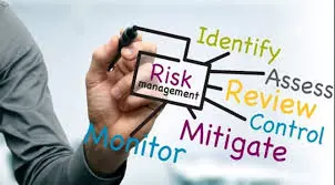 دورة مكثفة عن خطة إدارة المخاطر  & النماذج والأساليب المستخدمة فيها