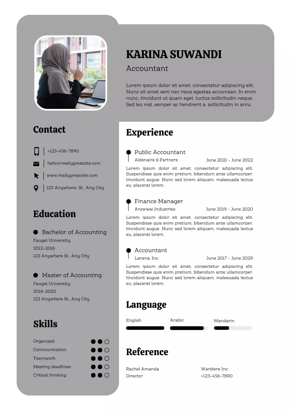 انشاء CV احترافي