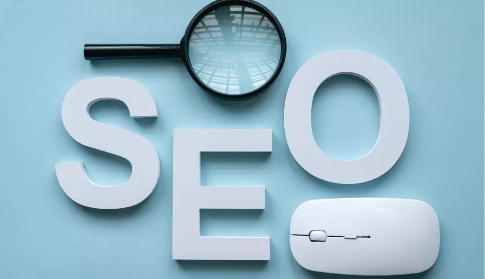 كتابه الأبحاث بطريقه ابداعيه متوافقه مع "seo " و اختيار الكلمات المفتاحيه