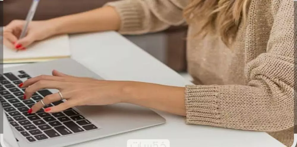 كتابة مقال باللغه العربيه لايزيد عن ٥٠٠ كلمه