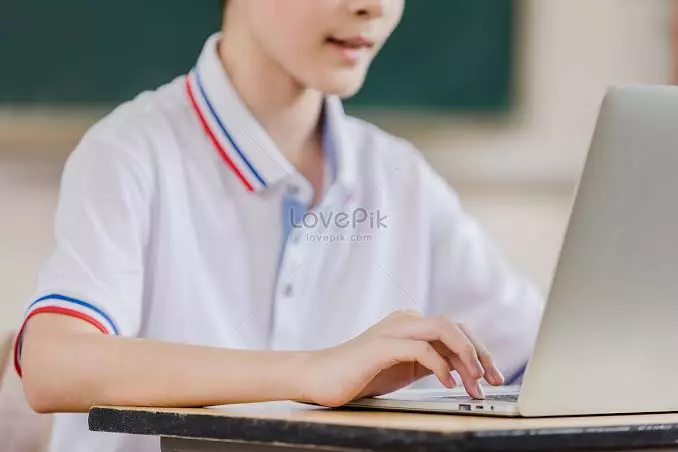 بحث علمي باللغة العربية او الانجليزية بصورة احترافية