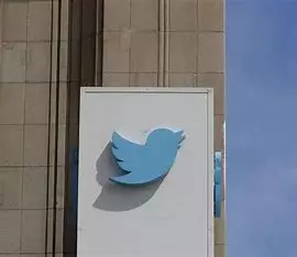 حساب تويتر انشاء 2008 عدد المتابعين 10k+