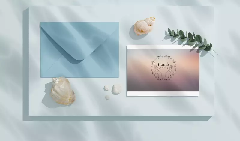 تصميم هويات بصرية وشعارات