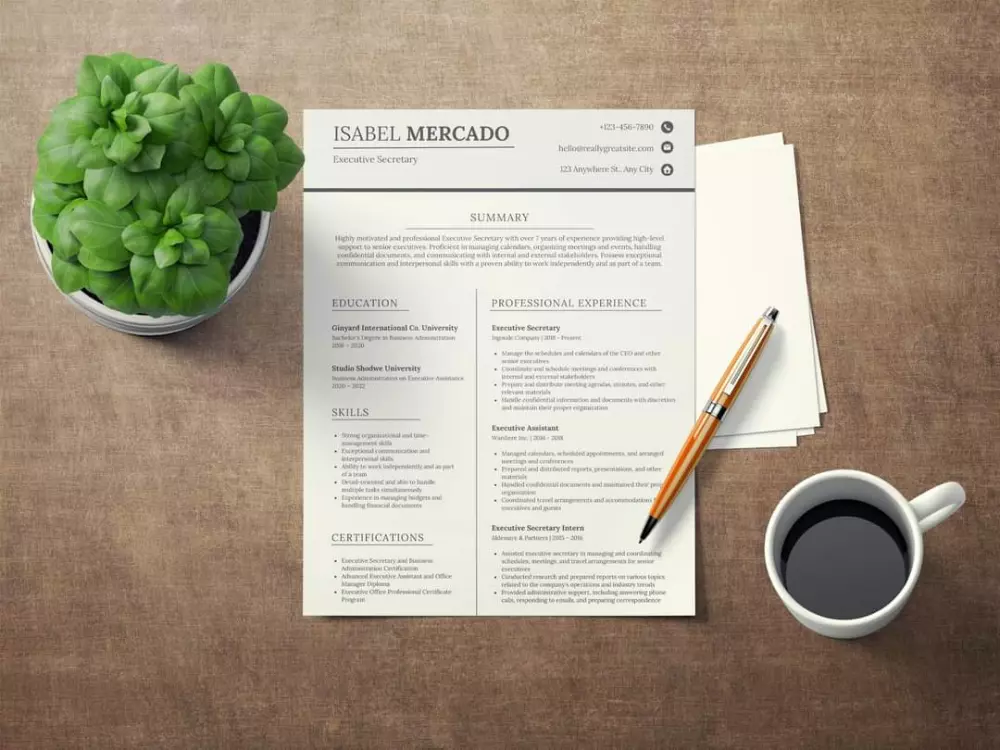 تصميم السيرة الذاتية - CV Maker