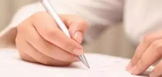 كتابة مقالات وعمل بحوثات دراسية