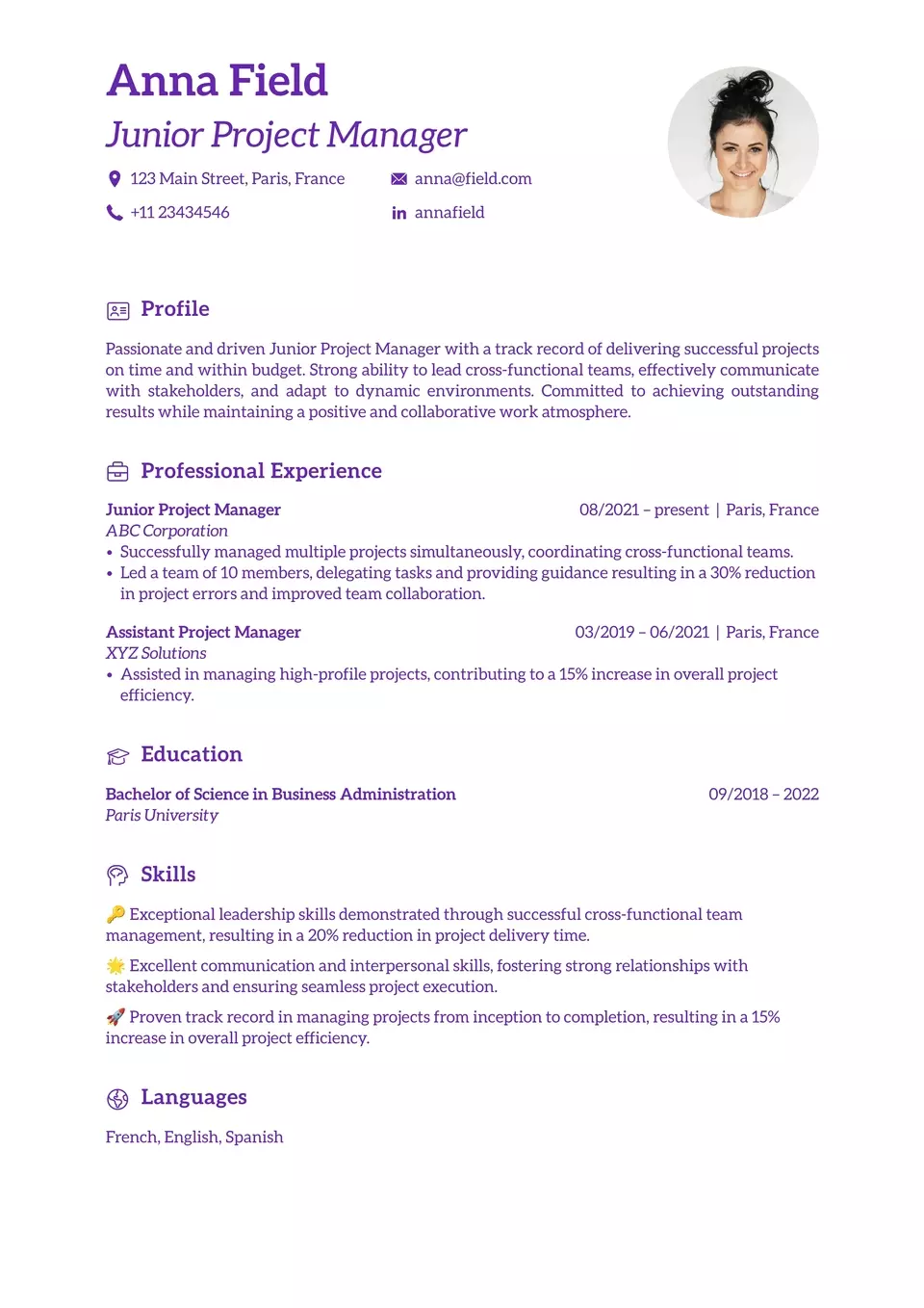 تصميم سيرة ذاتية CV بشكل احترافي وجذاب  واضافة روابط فعالة خاصه بك