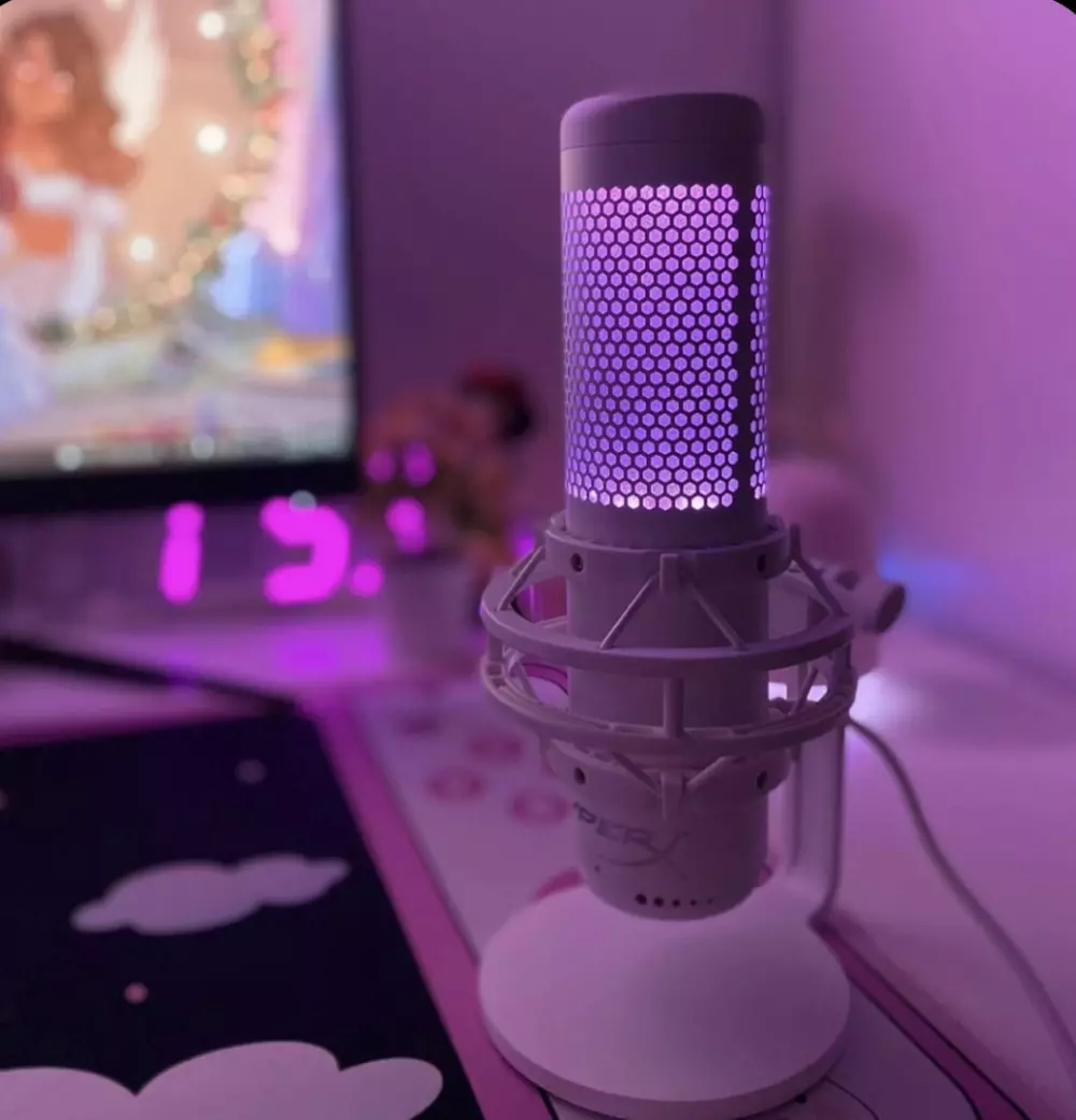 خدمة صوتية باللغة العربية الفصحى واللهجة السعودية- نجدية- حجازية- شرقية