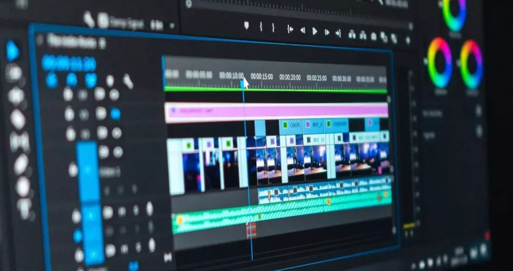 مونتاج فيديو بطريقه الإحترافي