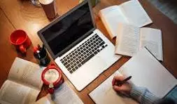 أقوم بكتابة جميع أنواع المقالات والأبحاث والقصص باللغة العربية والانجليزية