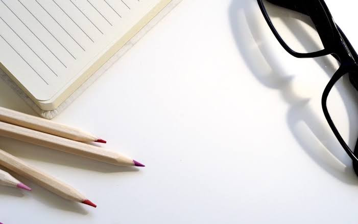 تحرير وتدقيق لغوي 1000 كلمة