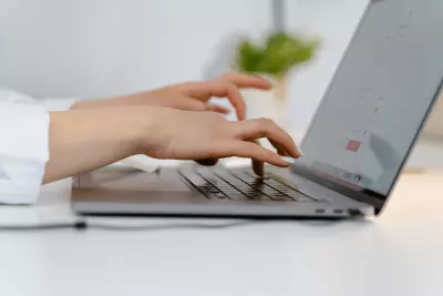 "إدخال بيانات دقيقة ومنسقة على | word | Excel | Google Sheets"